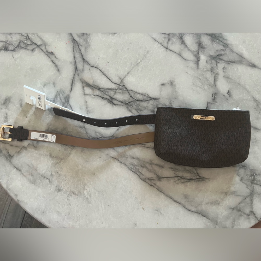 NWT Michael Kors Belt bag